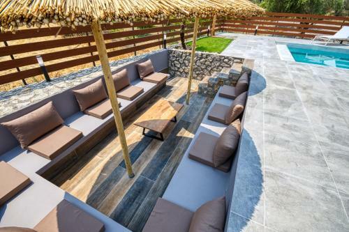 Terra Secreta Luxury Villas