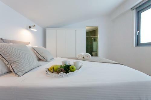 Luxury Sunrise White Villa