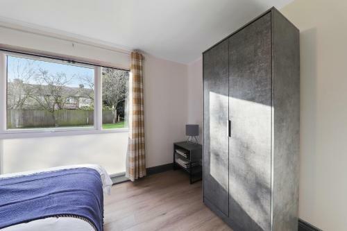 Apartamento The Exquisite Harrow Gem -parking