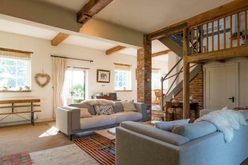 The Old Steam Mill, Luxury, Spacious, Beautiful Grounds, Stunning Location