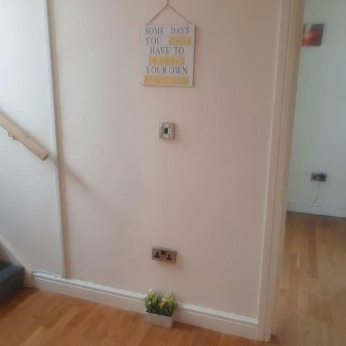 Harrow Cozy Apartment