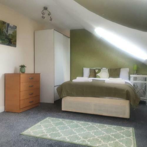 Harrow Cozy Apartment