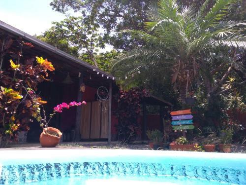 Hostal Recanto Zen Praia Do Rosa
