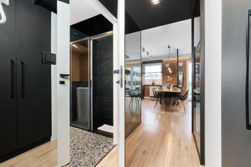 Lux Apartment Browary Wroc?awskie By Renters