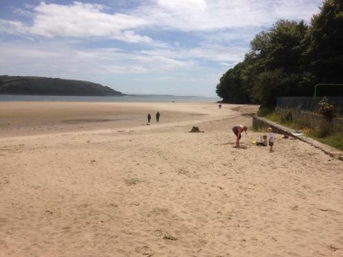 Cosy West Wales Holiday Lodge