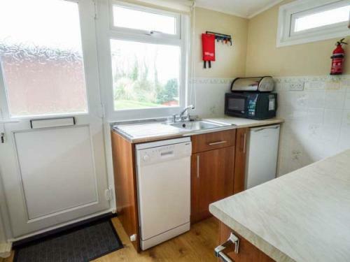 Cosy West Wales Holiday Lodge