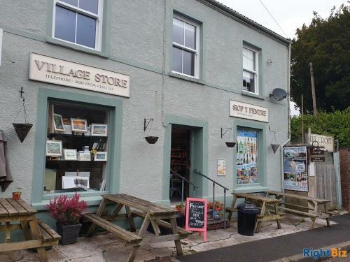 Cosy West Wales Holiday Lodge