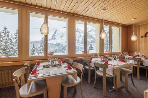 Hostal Hotel Alpenblick M�rren