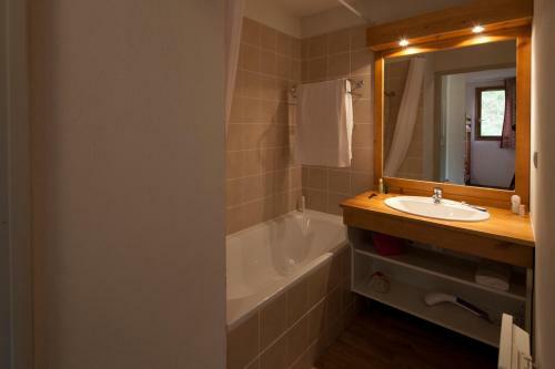 Aparthotel Hameau Des Aiguilles 4