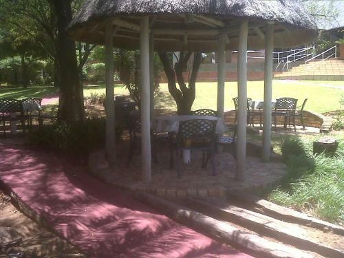 The Waterfront Country Lodge