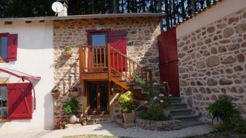 Hostal Ferme Des Entremains