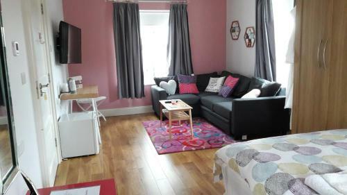 Bed & Breakfast Arvalee Retreat With Outdoor Hottub