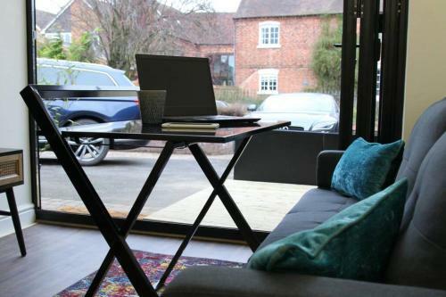 Apartamento Boutique Stylish Self Contained Studio Shropshire
