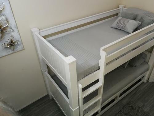 Queens Holiday Apartment