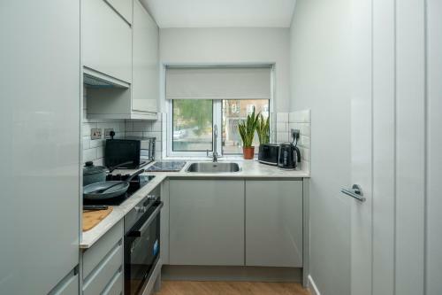 Skyline Serviced Apartments - Flat B Rockingham Way