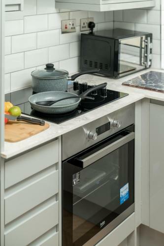 Skyline Serviced Apartments - Flat B Rockingham Way