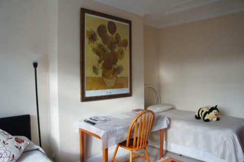 Hostal Saint Gabriel's Road Guesthouse