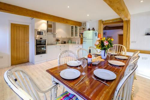 Meare House