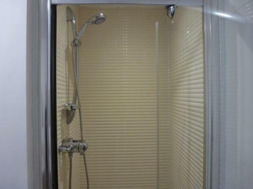 Sun Gardens Luxe 2 Bed 2 Bath Apartment