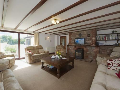 Valley House