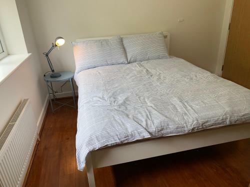 Wokingham - Large 2 Bedroom Apartment