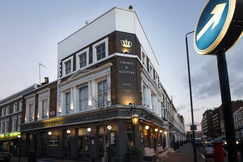Hotel The Crown And Sceptre