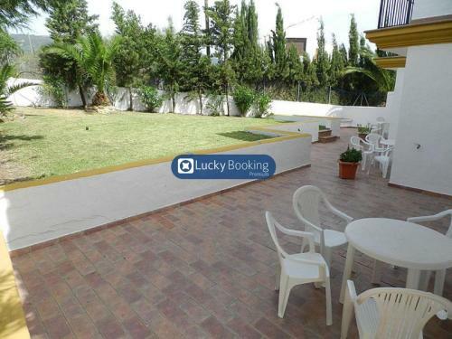 Zahara Lucky Booking