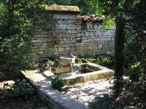 Bed & Breakfast Logis De Guitres - Chambres D'hotes