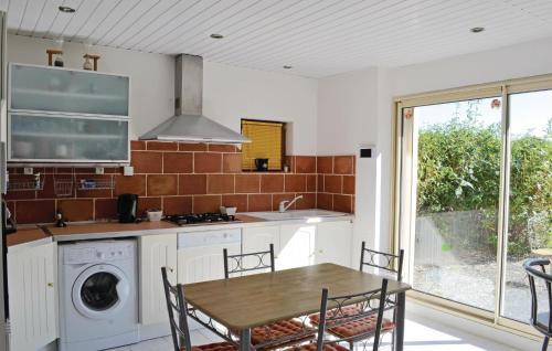 Holiday Home Impasse De L'�cluse K-741