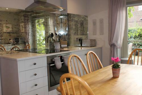 Apartamento The Old Post Office Pretty Village 20min From York