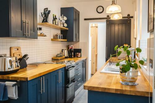 Best Stays York - Bishy Road Abode