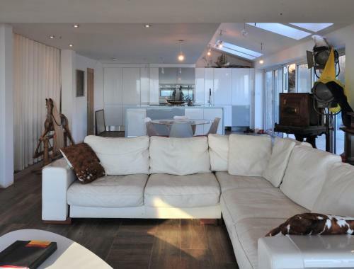 Edgecliff Boutique B&B
