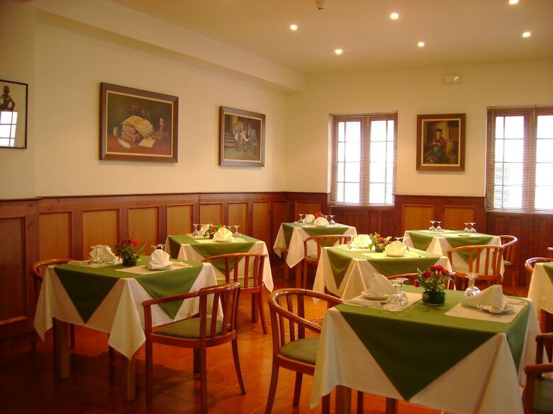 Hostal Hotel Vale Verde