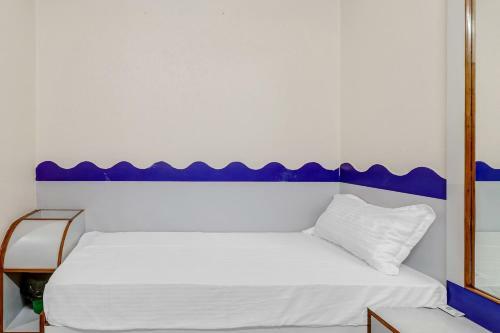 Hotel Collection O 84605 Srk Diamond Inn