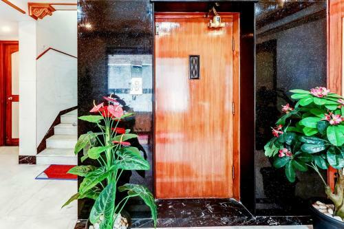 Hotel Collection O 84605 Srk Diamond Inn
