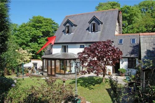 Demelza Cottage Apartment