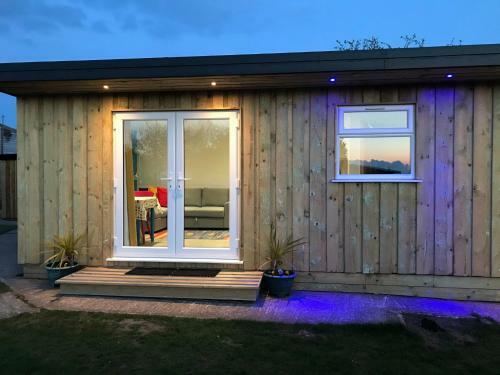 Apartamento Kingfisher Glamping Cabin