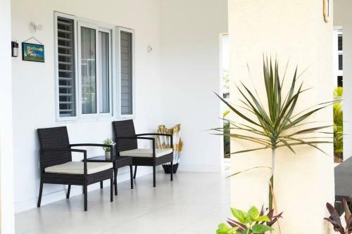 Modern And Cheerful 3 Bedroom Villa