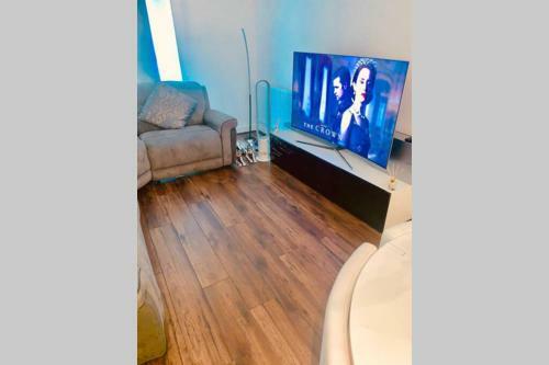 Fabrick Square Luxury City Centre Apartment