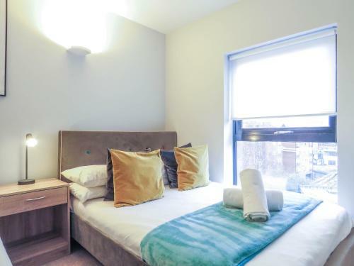 Tudors Esuites Jq Apartments Two Bedrooms