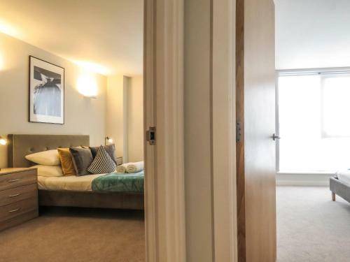 Tudors Esuites Jq Apartments Two Bedrooms