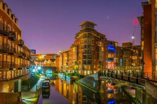 Horizon Luxury Apartment - Central Birmingham