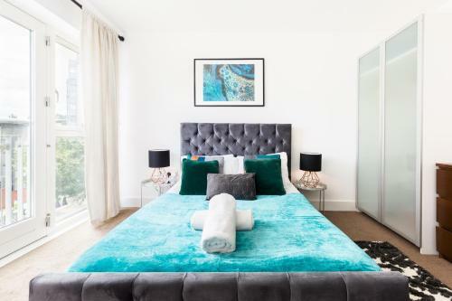 Haus Spacious Parkside Balcony Apartment, Wifi, Smart Tv