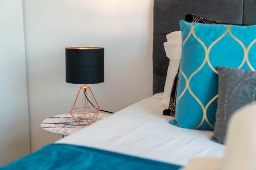 Haus Cube Apartment Top Rated, City Views, Great Location