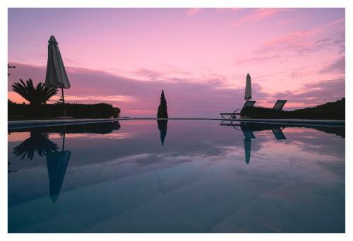 Private Villa's In Nw Corfu With Pool