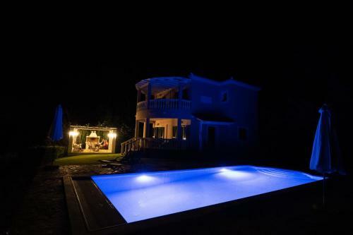 Private Villa's In Nw Corfu With Pool