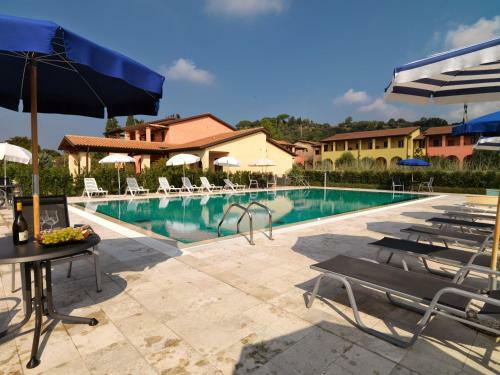 Apartamento Le Corti Del Sole Residence