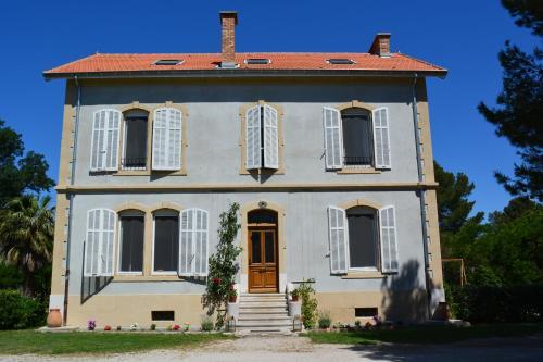 Bed & Breakfast Un Nid En Camargue