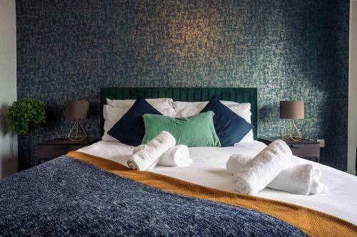 The Ivy . Contemporary Apart . Ideal For Long Stay