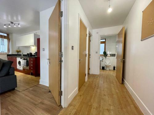 Stylish Luxe Apartment In City Centre W/ Netflix